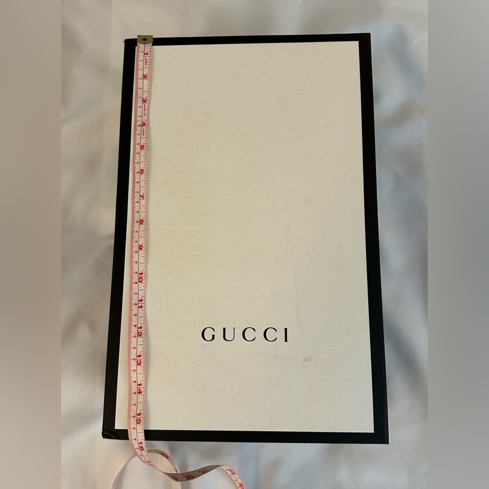 Authentic Gucci Ivory and Black Gift Storage Box
